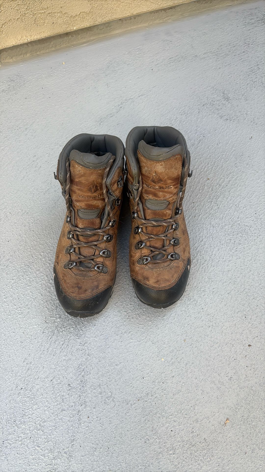 Vasque Women’s waterproof hiking booth