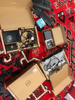 Dell Computer Bundle - Brand New (Never Used )