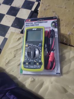 Digital Automotive Multimeter with Test Leads