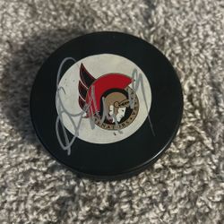 Alexei Yashin Puck. 