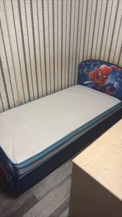 Kids size Spider-Man, twin bed with mattress