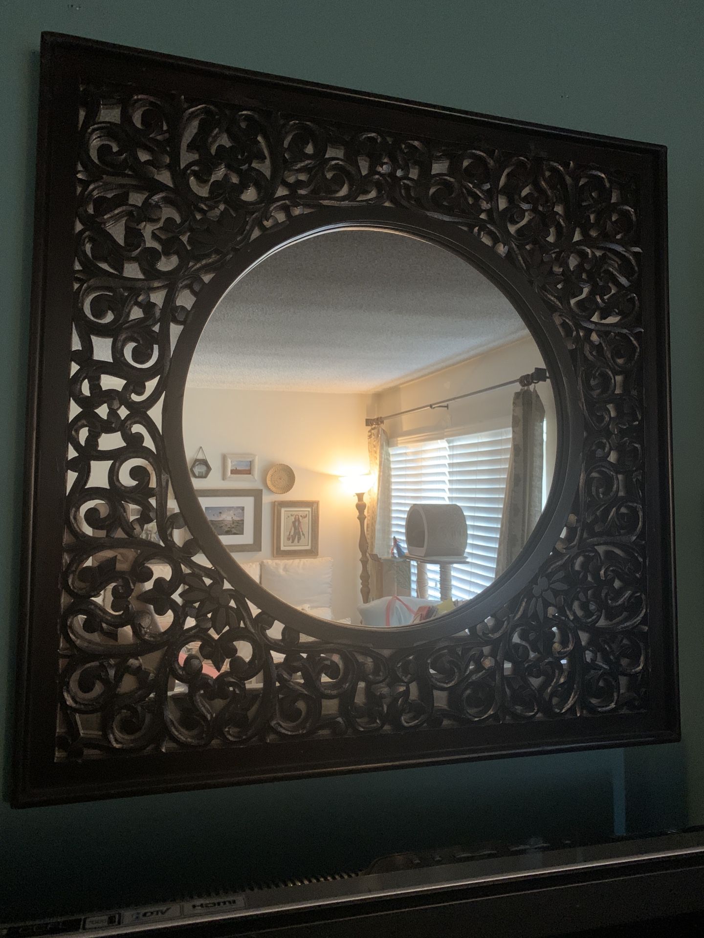 World Market Mirror
