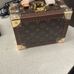 Louis Vuitton Trunk bag