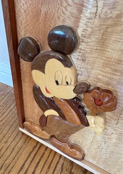 Decorating Wood Mickey Mouse Board