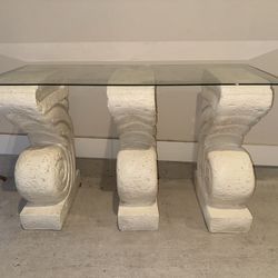 Rustic Stone-Look Entryway Table – Elegant & Sturdy
