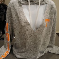 New PINK Victoria Secret Top With Hood