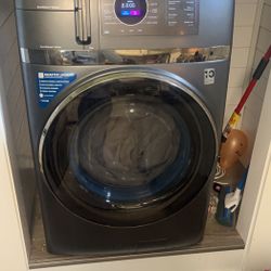 GE washer/ Dryer combo