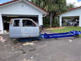 1989 Extended Cab With Chassis