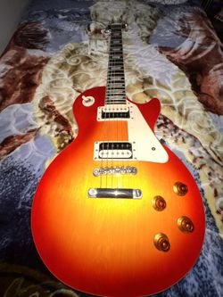 Orange Sunburst Les Paul Epiphone & Road Runner Guitar Case