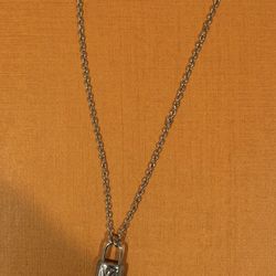 LV Chain/necklace 