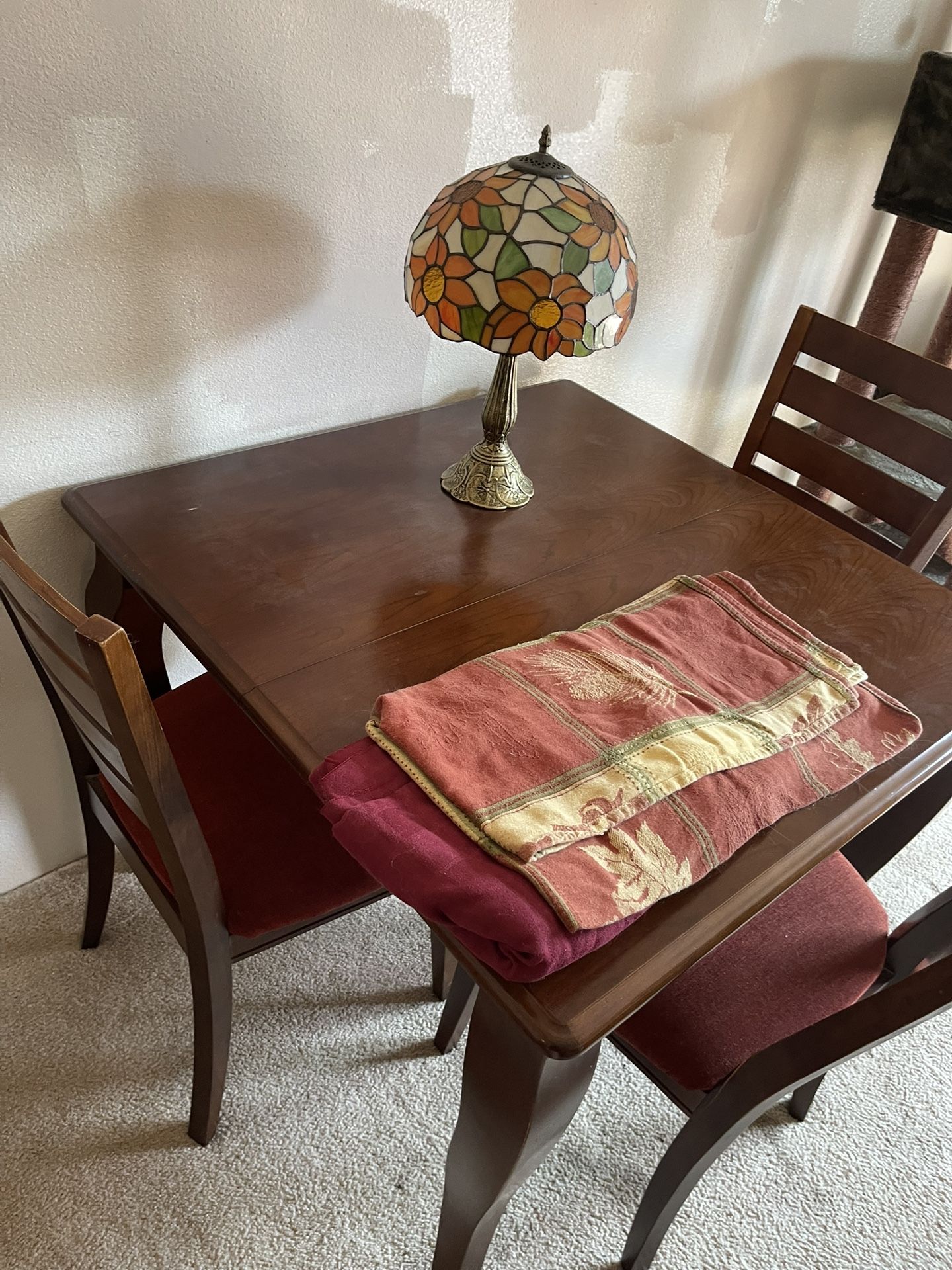 Wood Dining Room Table And Chairs
