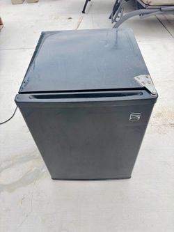 Kenmore Mini Fridge