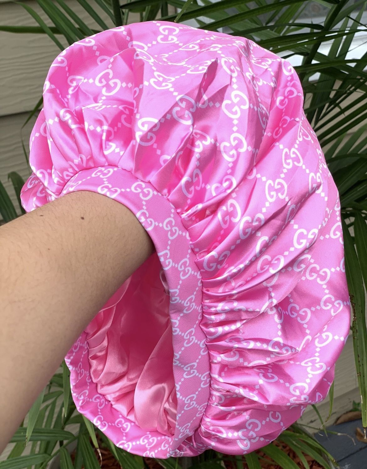 Silky Bonnet
