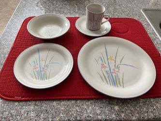 Ceramic Dinnerware Set