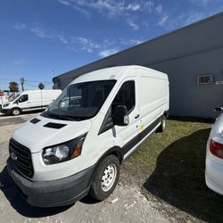 2019 Ford Transit 1500 Cargo Van