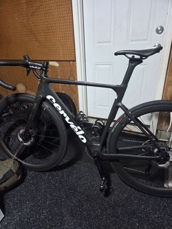 2024 Cervelo Soloist, Ultegra Di2, Carbon Reserve 40/44 Wheels, 54 cm