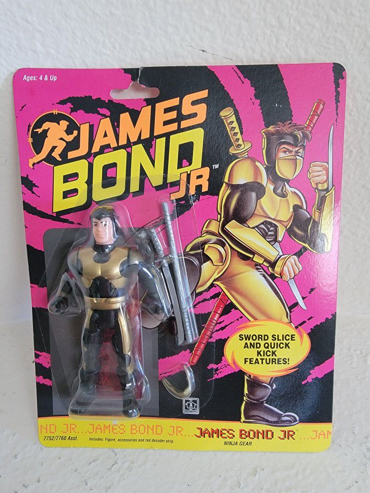 1991 James Bond Jr Action Figure