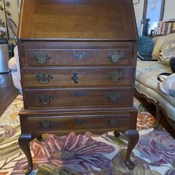 Small Vintage desk $150