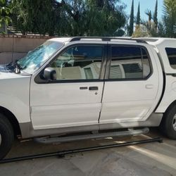 2001 Ford Explorer Sport Trac
