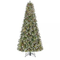 9ft Christmas Tree