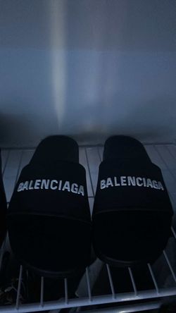 Balenciaga slides