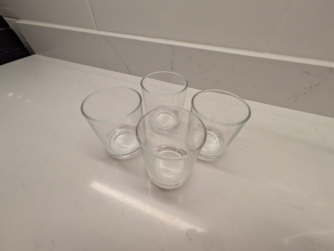 LAST CHANCE! 4 dessert glasses