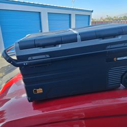 Refrigerator freezer