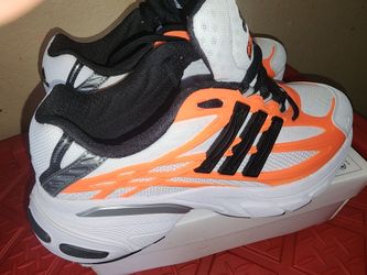 Size 10.5 Adidas Adistar XLG
