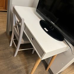 2 PCs Desk & Chair 