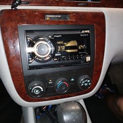 Car Audio For Sale Amps Subs Midrange Speaker's