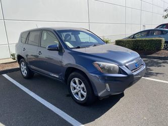2013 Toyota RAV4 EV