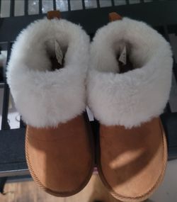 Children Slippers size 11