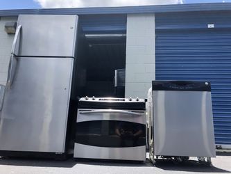 Stainless steel kitchen appliances