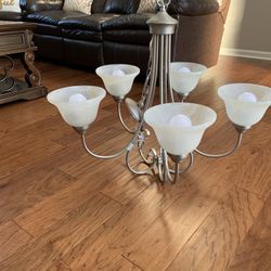 Chandelier 