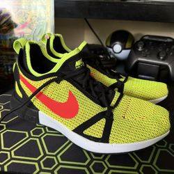 Nike Dual Racer “Volt”