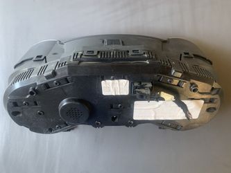 2015-2018 Ford Focus speedometer cluster