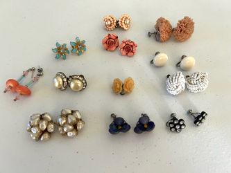Vintage Clip On Earrings Lot.  Needs cleaning.  One pierced