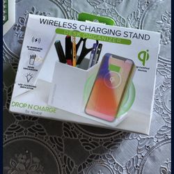 Wireless Charging Stand Organizer 