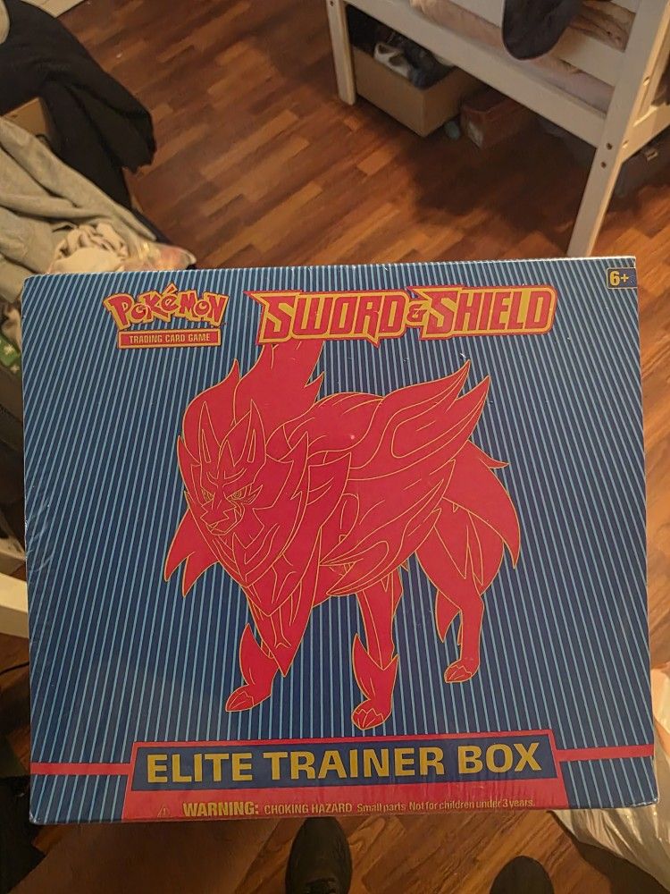 Pokemon Sword And Shield Base Set Elite Trainer Box