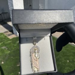 14k Gold Pendant / San Judas / 2 Inches Tall