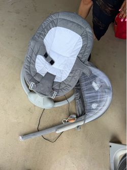 Baby swing