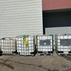 4x4ft water tanks