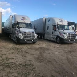 Driver with CDL Class A License