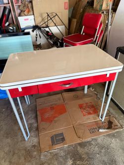 Vintage Red White Enamel Kitchen Table w/ Drawer