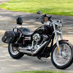 2014 Harley Davidson Super Glide Custom