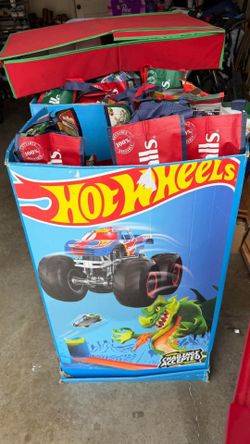 25 Hotwheels cars (All brand new) for $14