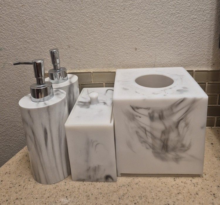 4 Piece Bathroom Accessories