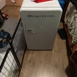 Retro mini Fridge Brand New