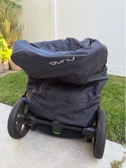 Nuna mixx next stroller like new