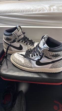 Air Jordan 1 High White Sneakers